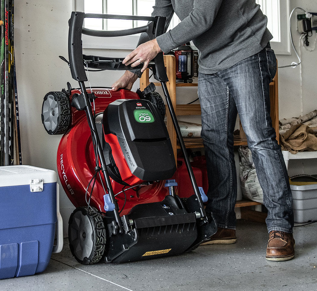 Toro Recycler In Cordless Battery Walk Behind Mower Large